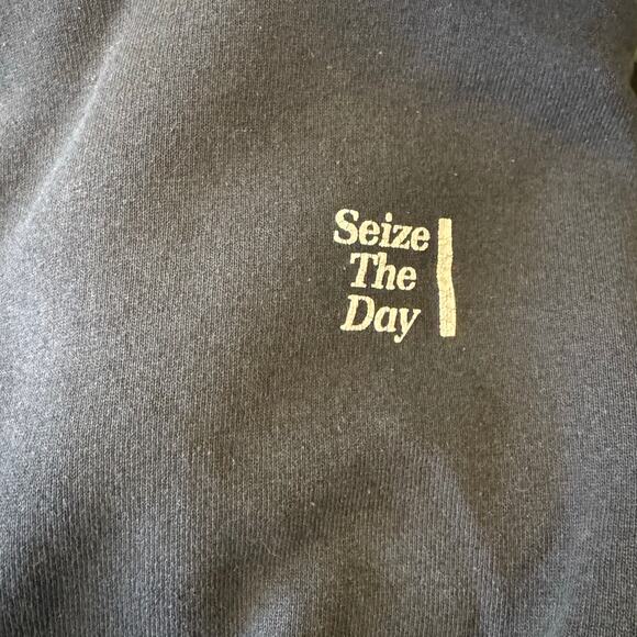 Vtg Fruit of the Loom XXL Made in USA Blue Carpe Diem Seize the Day Sweatshirt - Picture 4 of 6